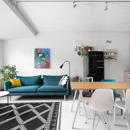 Wehost Helsinginkatu 21